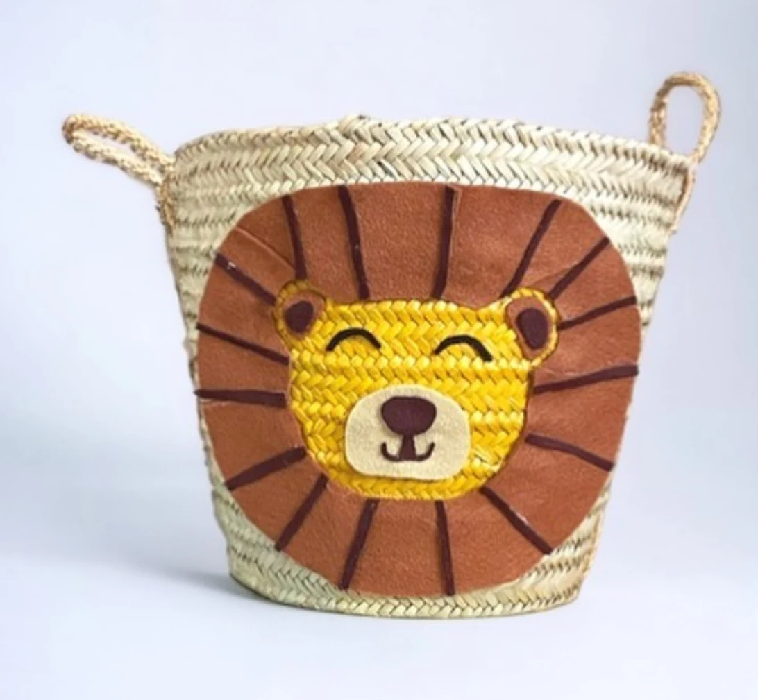 lion painted basket